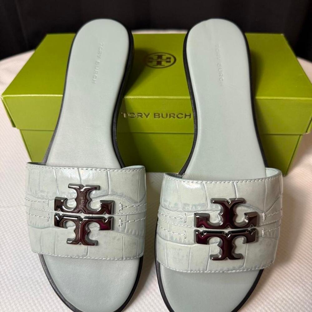 Tory burch everly slide embossed